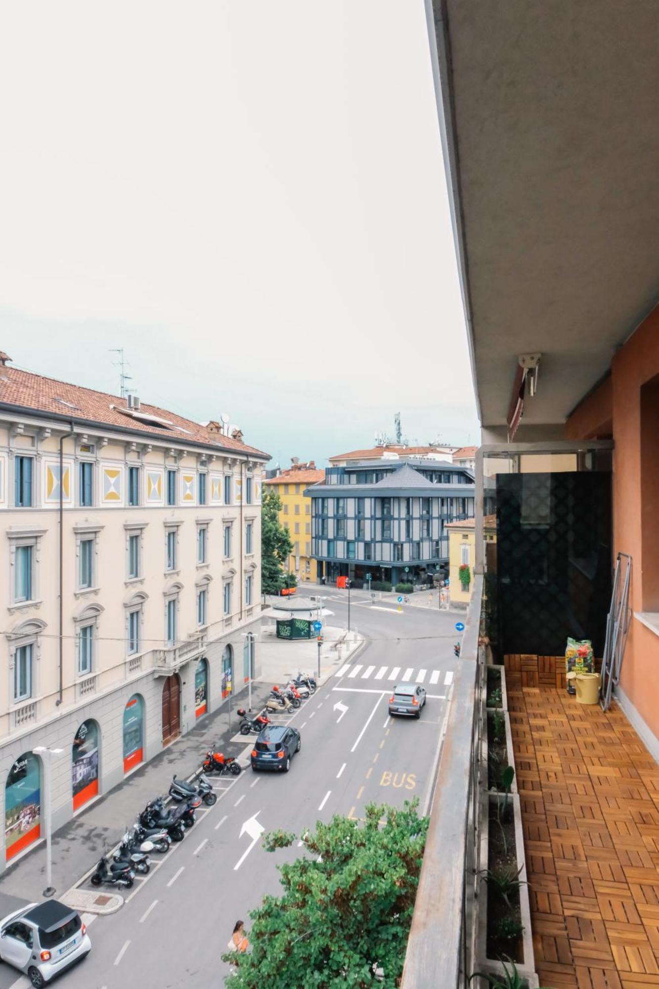 Flora Inn, Paglia 2 - Nel Cuore Del Centro Citta Bergamo Exterior photo